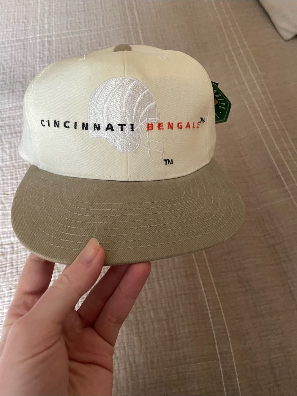Vintage Cincinnati Bengals Beige and Olive Snapback Hat